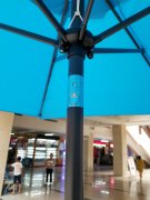 厂家直销2.5米摇手伞庭院遮阳遮雨外贸户外广告太阳伞摇头锌转